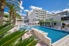 1_Hotel-Mediteran-Becici-DEUS-TRAVEL-1