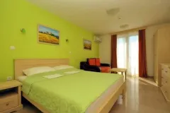 tr3-800x500